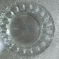 بشقاب شیشه ای