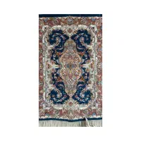 قالیچه دستباف زرع و نیم زمینه سبز آبی گل ابریشم