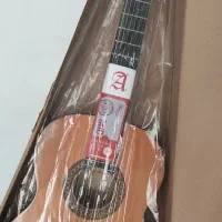 گیتارالحمبرا4p