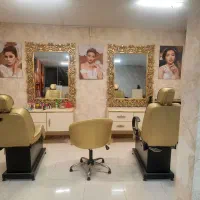 وسایل ارایشگاه درحدنو بدون رنگ پریدگی وشکستگی