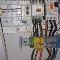 برقکاربرقکاری برق کار چاه ارت همبندی سرویس کولر