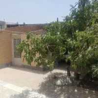آپارتمان-همکف-خیابان-عروج