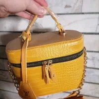 فروش کیف مورداستفاده دختران و خانمها و کیف آرایشی