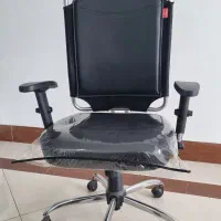 صندلی در حد نو