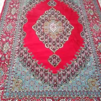 ۲عدد فرش ۶ متری ۱عدد گلیم ۳متری