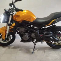 بنلی ۳۰۰ مدل ۴۰۳
