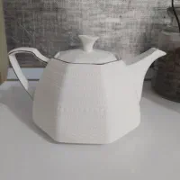 قوری و وسیله دیگه قیمت مفت معاوضه هم دارم
