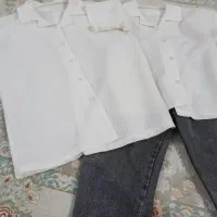 دو عدد پیراهن سفید و یک شلوار مام