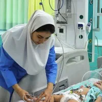 استخدام کمک پرستار به همراه آموزش