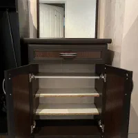 جاکفشی و ایینه