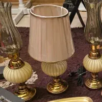 دوعدد لاله و یک عدد اباژور