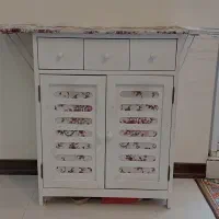 میز اتو و چرخ خیاطی