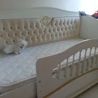 تخت کودک  با تشک سالم در حد نوفوق العاده  سالم