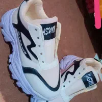 کفش اسپرت لژدار