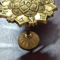 دیوار کوب پرده