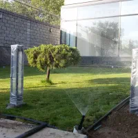 آبیاری قطره ای و بارانی باغ و باغچه