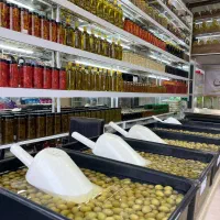 فروشندگی زیتون سرا(آقا)
