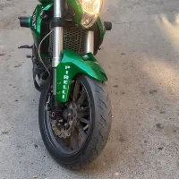 بنلی ۳۰۰ مدل ۹۸ ns 200