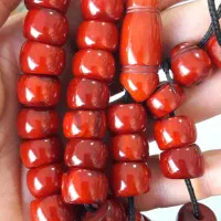 دو عدد تسبیح کهربا و سندلوس اصل