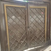 درب حیاط سنگین