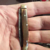 یک عدد  چاقو زنجان در حد نو میباشد