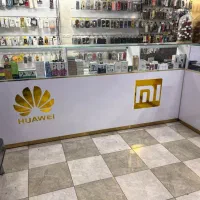 یک عدد ویترین ام دی اف