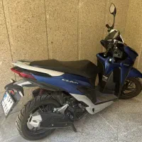 کلیک ۱۵۰ اصلی + کلاه رد لاین نو