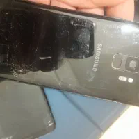 تعدادی گوشی