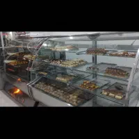 یخچال و ویترین قنادی