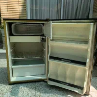 یخچال ازمایش هشت فوت