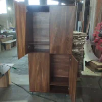 ساخت و نصب  کابینت و کمد و میز اداری