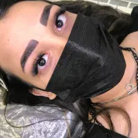 بمب اشانتیون کاشت مژه اصفهان ، سالن زیبایی لونا