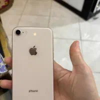 آیفون 8