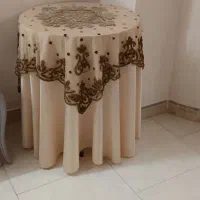 میز خاطره با تیکه ساتن و منجوق دوزی شده