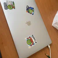 مکبوک پرو ۲۰۱۸ i7 ۱۶GB ۵۱۲GB SSD macbook