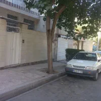 منزل ۲اپارتمان زیرهمکف۶۵همکف۱۰۰متری تخلیه.۲خانواده