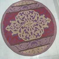 فرش خز دار مدل کفش دوزک با دو تا فرش گرد سالم