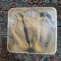 ترازو عقربه ی