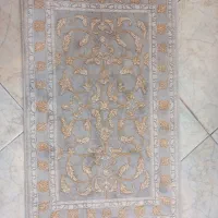 یک تخته فرش ۹ متری بزرگمهر  به همراه پادری