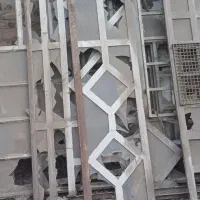 پنچره و تیر‌آهن