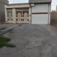 منزل-مسکونی-با-18متر-مغازه-تجاری