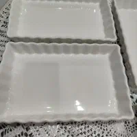 مقداری ظروف
