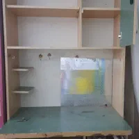 میز کامپوتر و کتابخانه