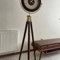 ساعت ۳ پایه