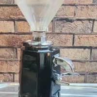 اسیاب قهوه ۰۲۰ برند هوم در حد نو کم کارکرد