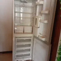 یخچال بزرگ و تمیز امرسان