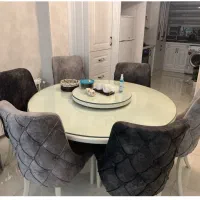 میزناهار خوری ۶ نفره بهمراه اردور خوری  در حد نو