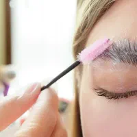 بوتاکس تراپی مژه