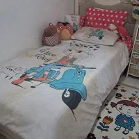 فرش وپرده وروتختی اتاق کودک