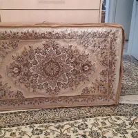 پشتی طرح برجسته